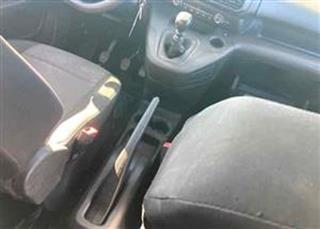 TOYOTA 1.5D 75KW GX SWB (102CV) COMBI - 9630-LRH